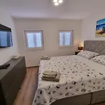 Kuca Za Odmor Ena Tatil Evi Jadranovo