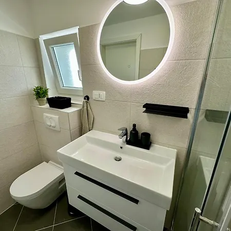 Ferienhaus Kuca Za Odmor Ena Jadranovo